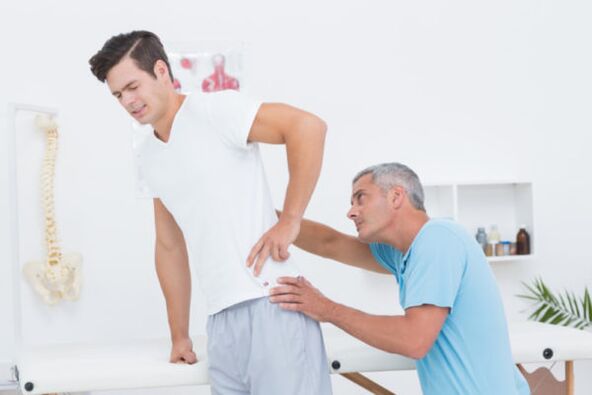 exame médico por dor nas costas